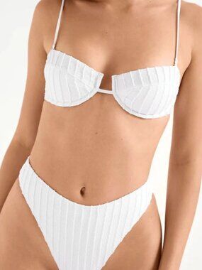 Oneone Swim Ariel Bottom XS & Liliana Top M | Coconut Milk Bikini Set